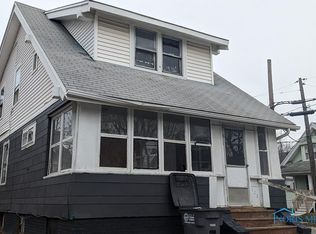 402 Elder Dr, Toledo, OH 43608