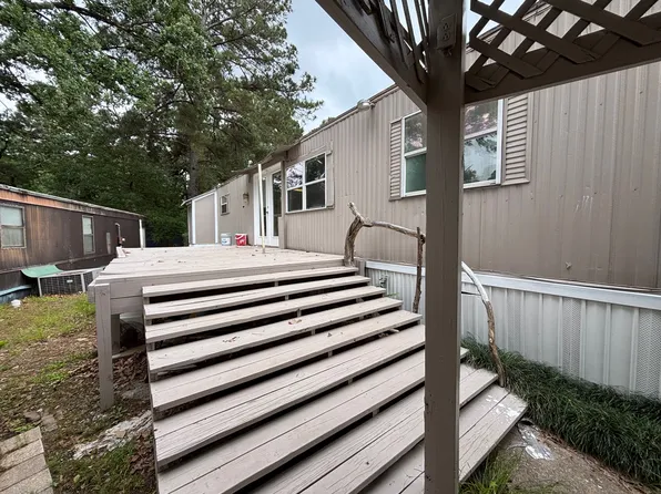 36 E Whippoorwill Ln, Trinity, TX 75862