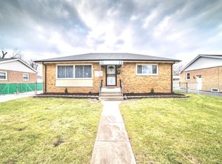 11024 Oak Ave, Chicago Ridge, IL 60415