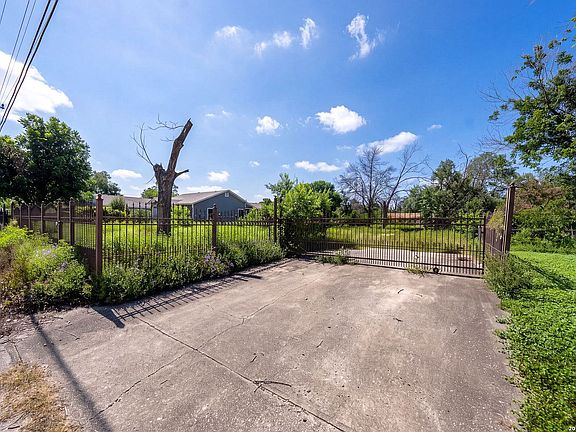 4th image of 1220 Rice Rd LOT 29