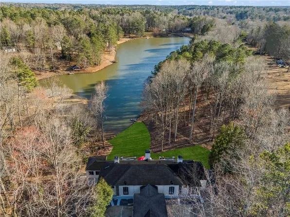 1126 Wedgefield Dr SW, Marietta, GA 30064