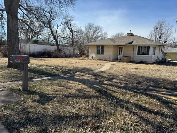 402 S 2nd St, Lincoln, KS 67455