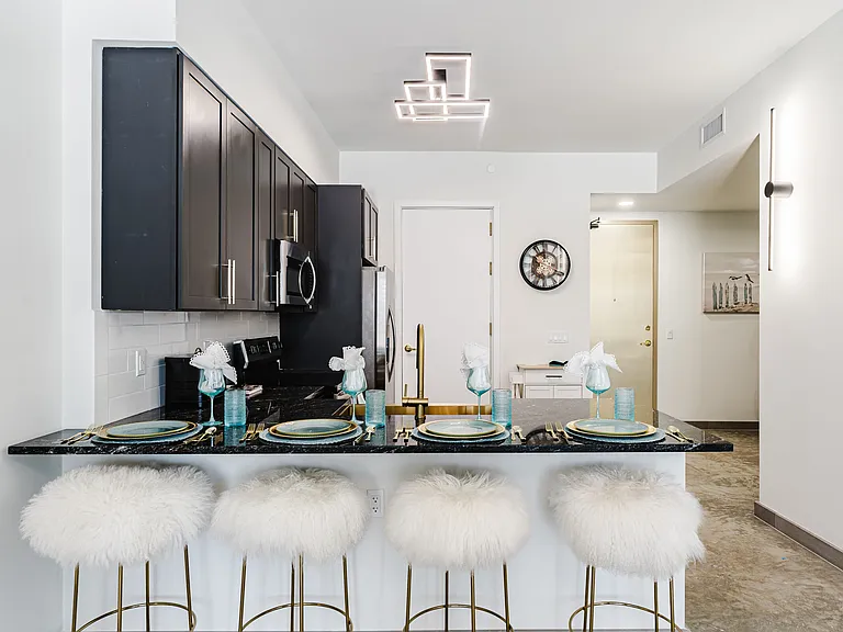 Koosh Living at Griffin — Photo 29