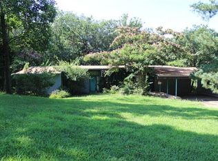 123 NW Greentree Ln, Kansas City, MO 64116