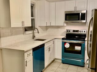 9 Woodbine St #1, Yonkers, NY 10704