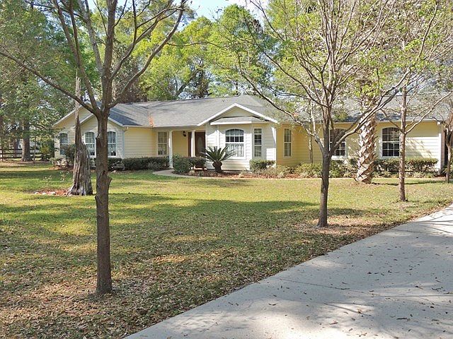 1st image of 7041 NW 112th Pl