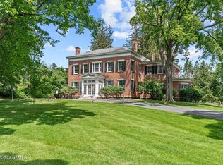96 Thompson Hill Rd, East Greenbush, NY 12061