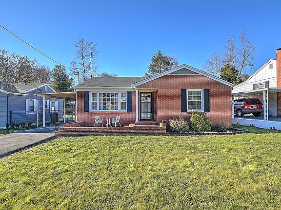 2nd image of 508 Hill Dr