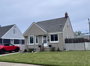 18111 Frazho Rd, Roseville, MI 48066