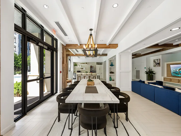 The Manor at Flagler Village — Photo 15
