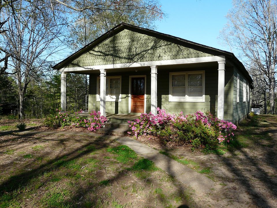 The Farm Cottage--(see interior photos below)