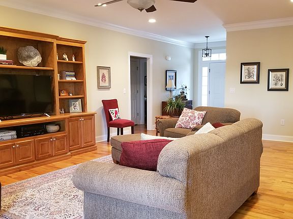 5th image of 3478 Blankenship Dr