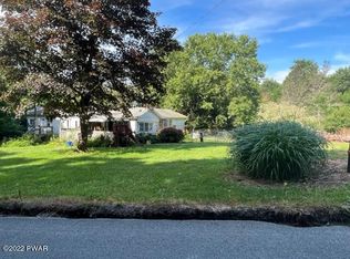 33 Melody Rd, Newfoundland, PA 18431