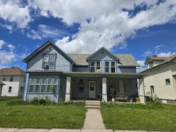 404 E Broadway St, Decorah, IA 52101