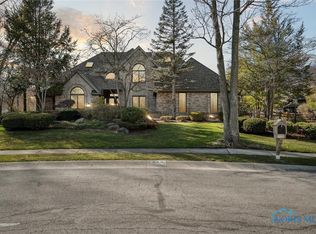 7340 Winsford Ln, Sylvania, OH