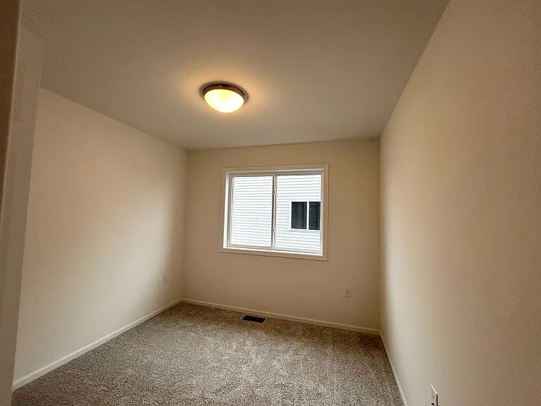 873 2nd Ave — Photo 20