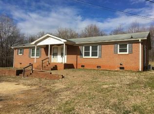 208 Eastdale Dr #A, Lexington, NC 27292