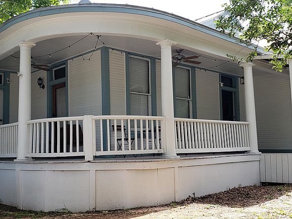 2nd image of 321 Eleanor Ave