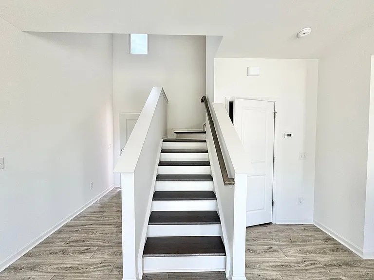 1400 Stork Dr — Photo 9