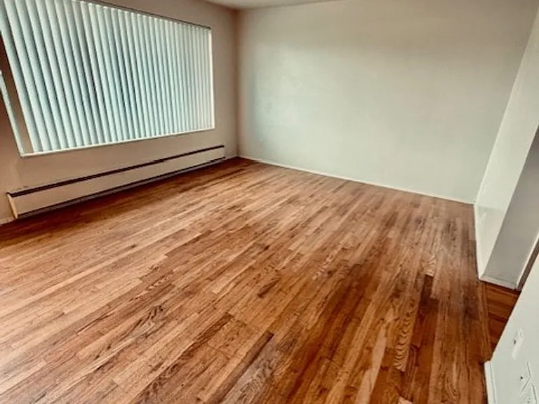 5001 S Thistle St — Photo 7