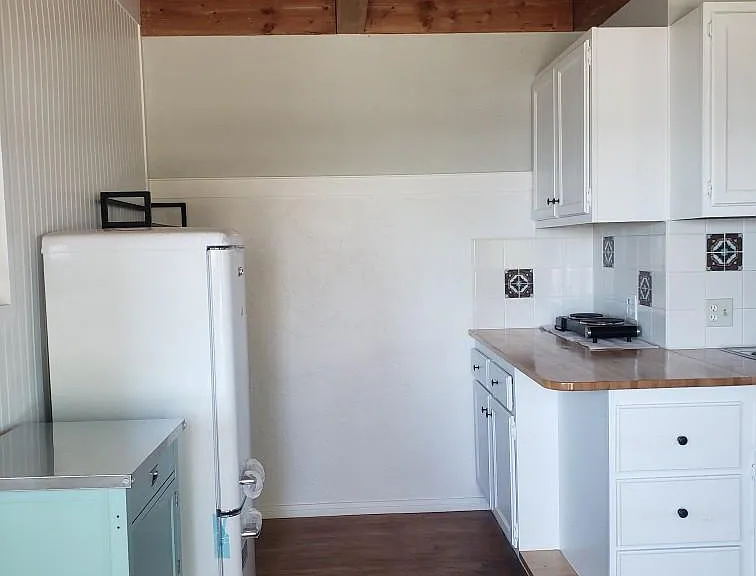 1324 W 35th St — Photo 11