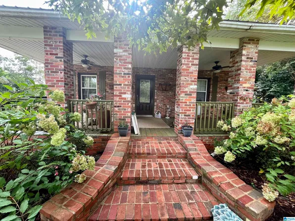 731 Crescent Ridge Rd NE, Tuscaloosa, AL 35404