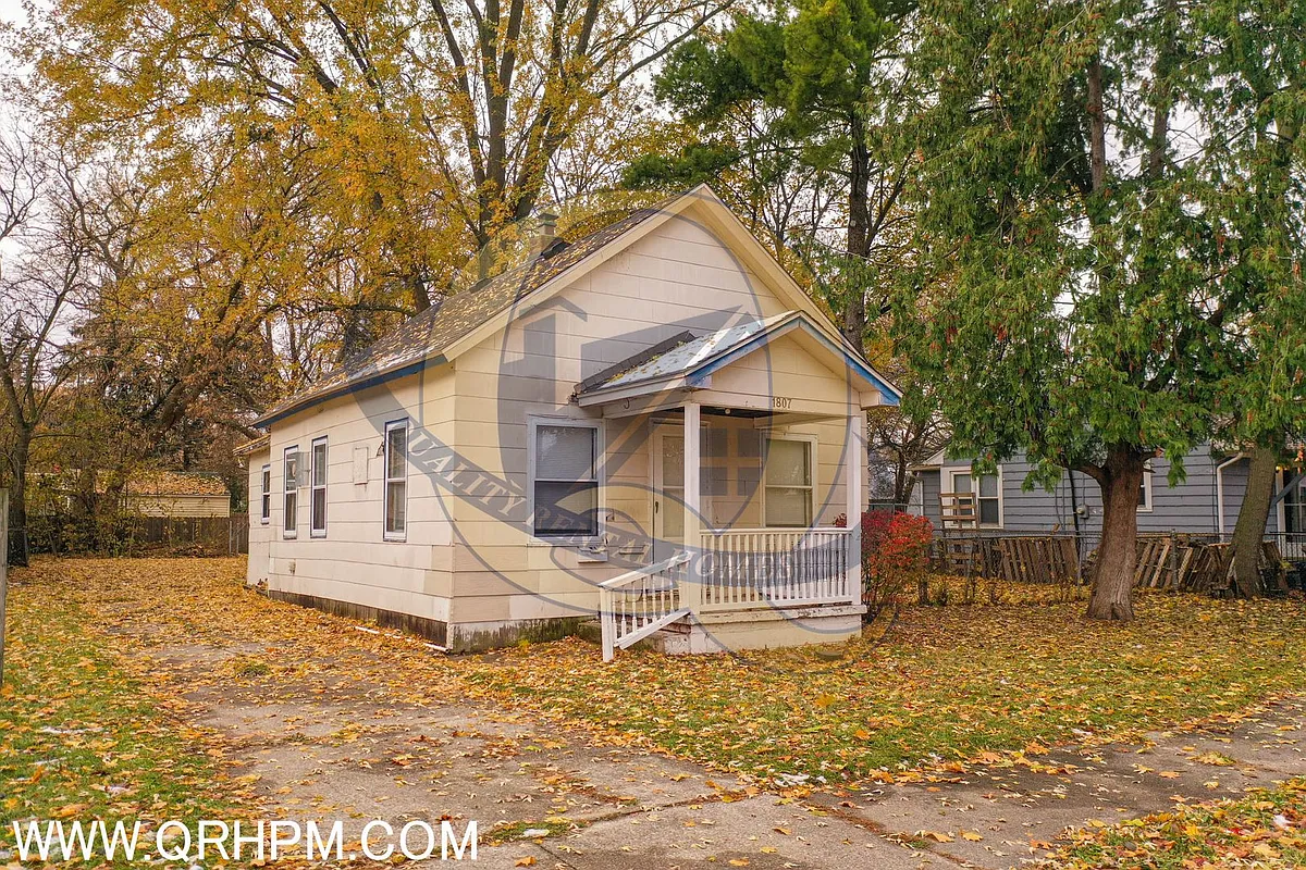 Building Photo - 1807 Union Ave