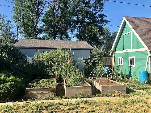 Garden Beds