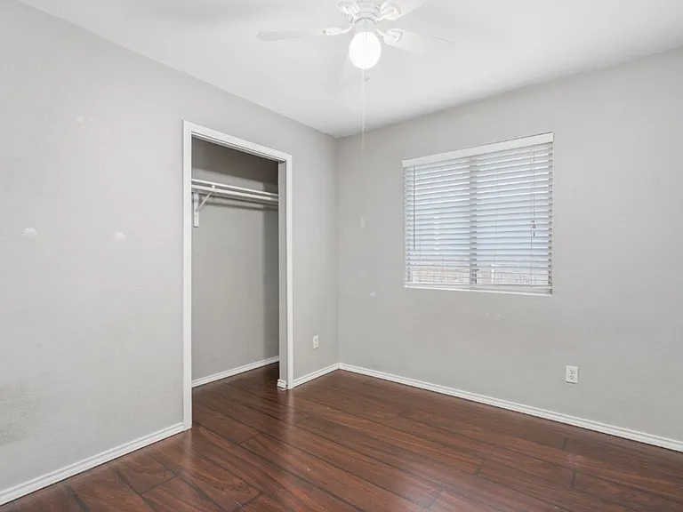 7228 Aldea Dr #B — Photo 12
