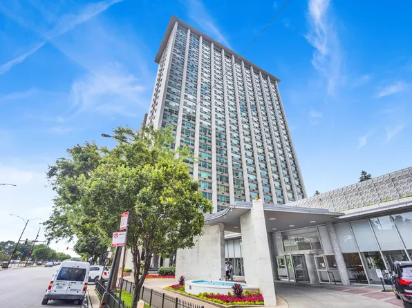 3600 N Lake Shore Dr APT 608, Chicago, IL 60613