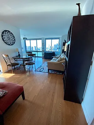 Rented by Owner | media 2