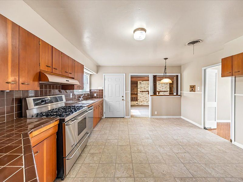 1st image of 603 C St