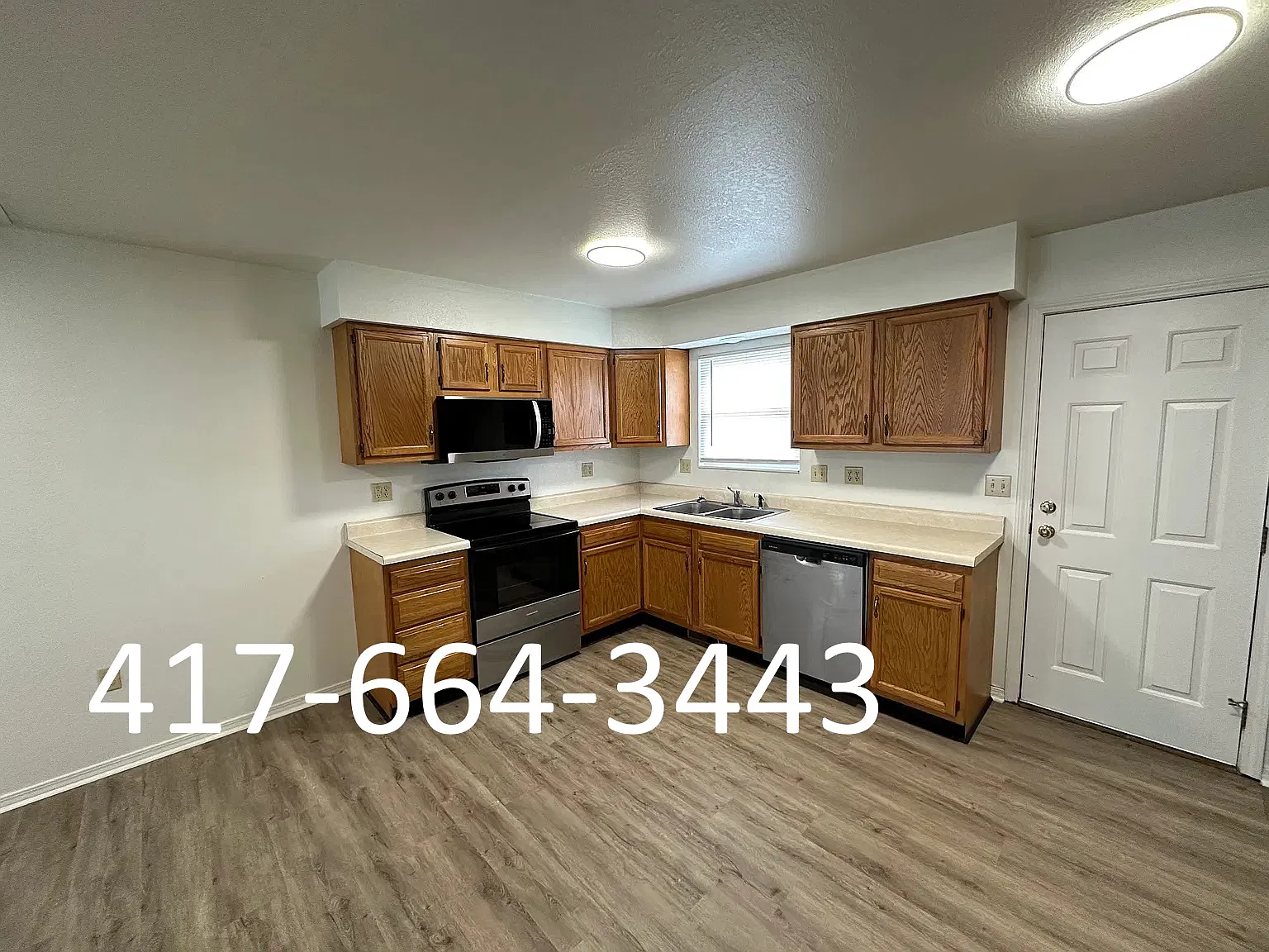 2 bed, $875 — Photo 1