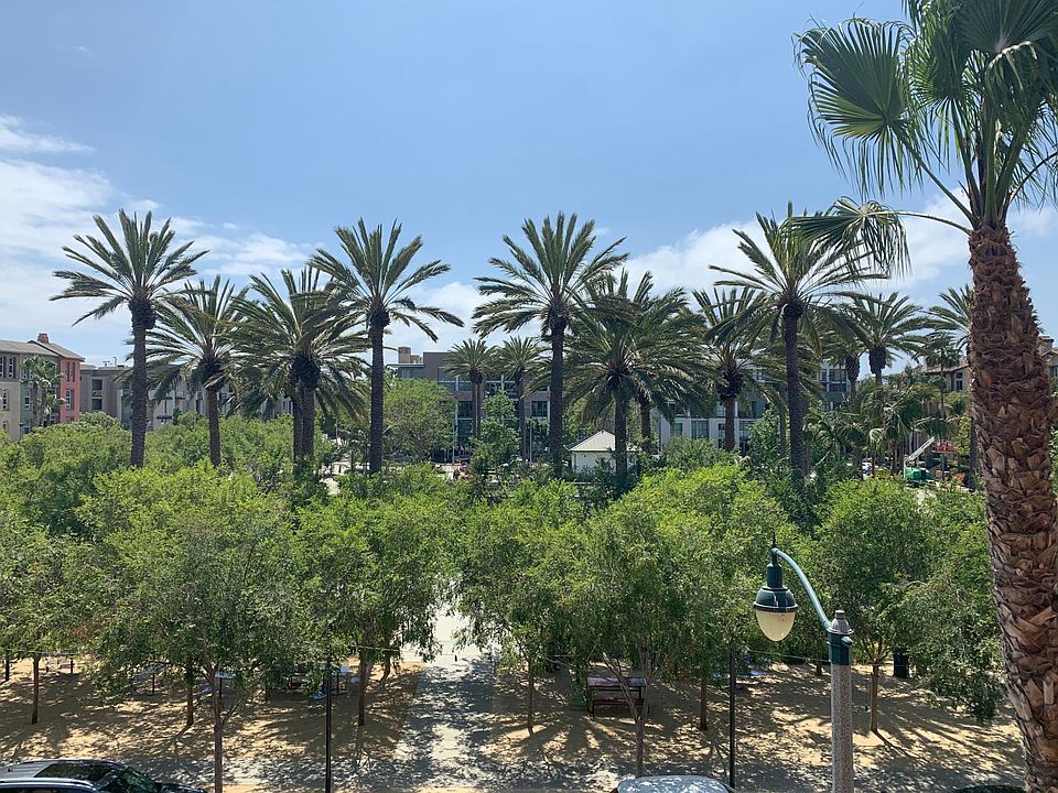 1st image of 6020 Seabluff Dr Unit 304