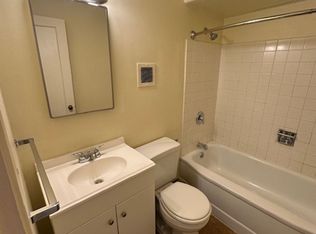 1040 Ferry St #506B, Eugene, OR 97401