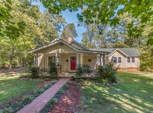 900 N Trade Avenue Ext, Landrum, SC 29356