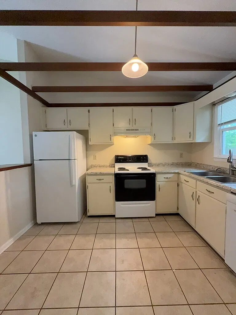 2 bed, 2.0 bath, 882 sqft, $1,150 — Photo 4