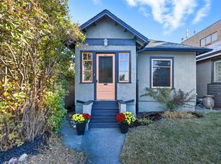 216 W 9th St NE, Calgary, AB T2E 4K1