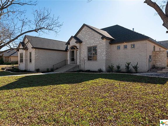 2nd image of 2066 River Edge Dr