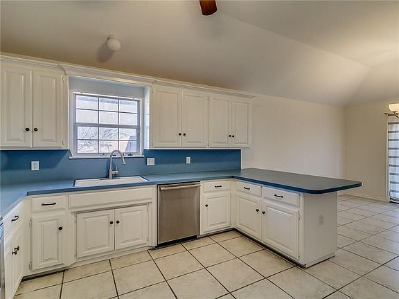 5th image of 11612 Ashford Dr
