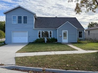 632 9th St N, Breckenridge, MN, 56520