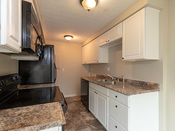 4th image of 3813 Charbonnett Ct