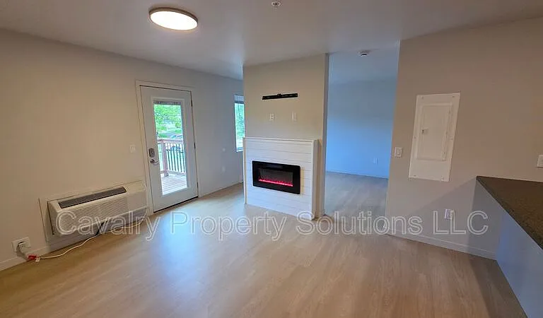 1221 Commonwealth Ave #207 — Photo 3