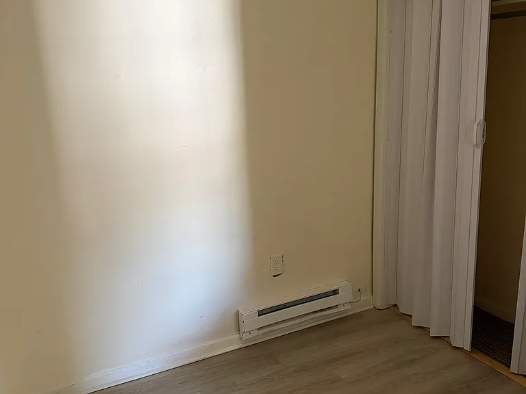 55 Halsey St #3 — Photo 12