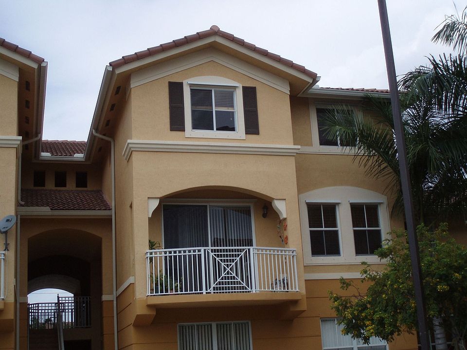 1st image of 8826 W Flagler St APT 207