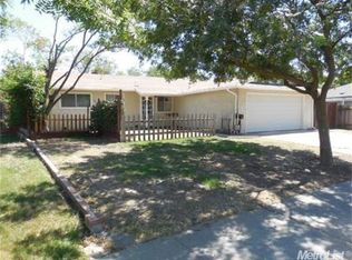 712 Merrywood Ln, Stockton, CA 95207