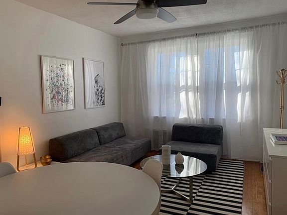 2nd image of 191 Kent St APT 2