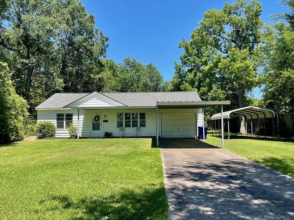 1st image of 3303 Peacock St