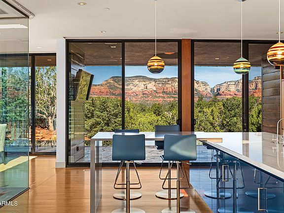 5th image of 35 Garnet Hill Drive