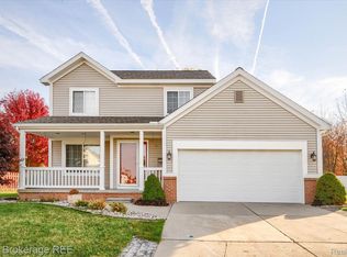317 Pauline Pass, Linden, MI